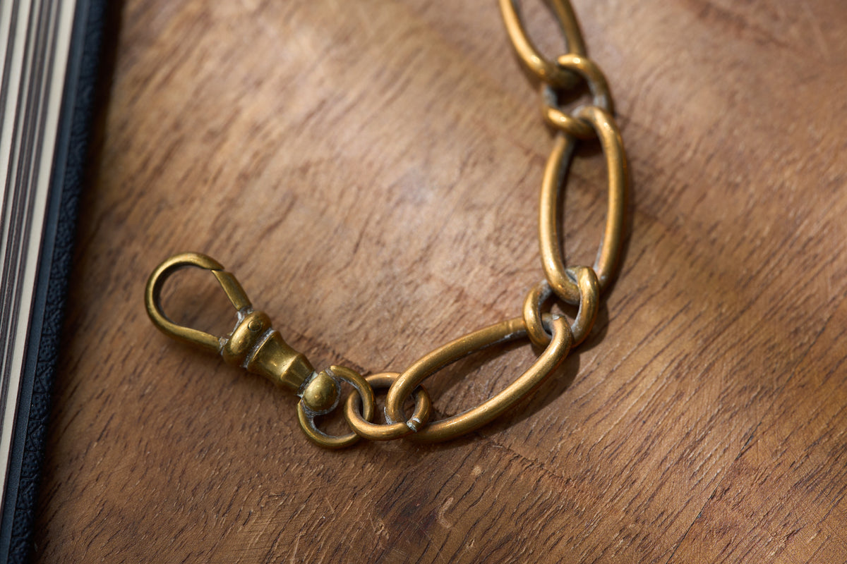 Fancy Oval Link Single Albert with T-Bar, c.1910