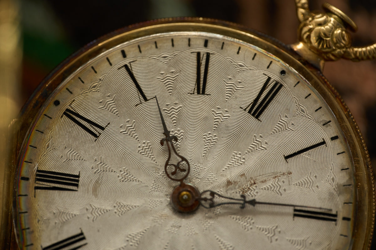 Geneva 18ct Gold Enamel Fob Watch, Flower Spray, c.1840, detail view 17