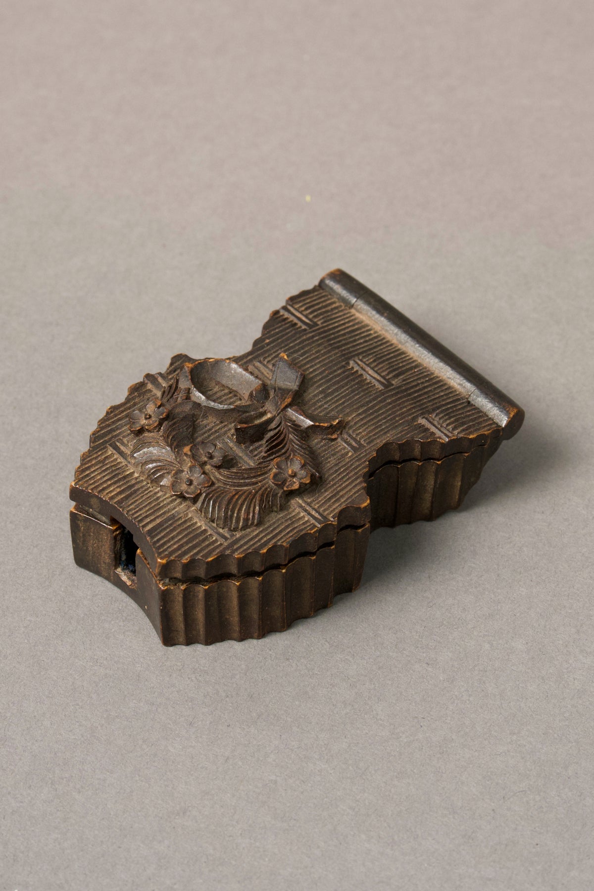 Black Forest Carved Watch Case, Floral Wreath Lid, c.1900