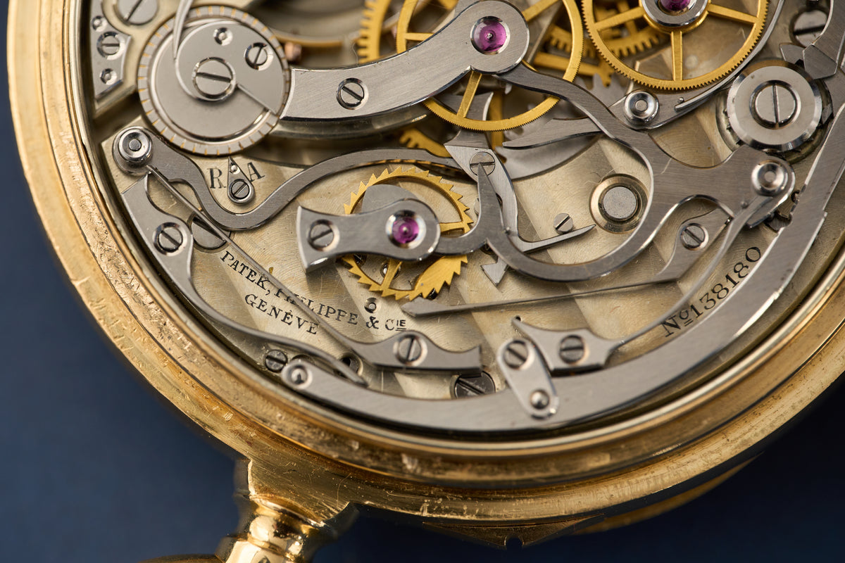 Caseback marks