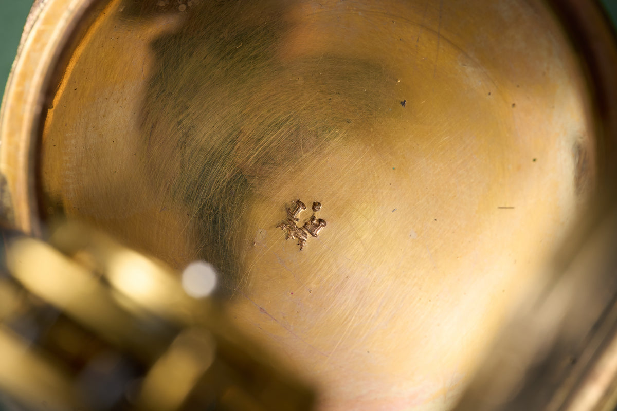 Caseback marks