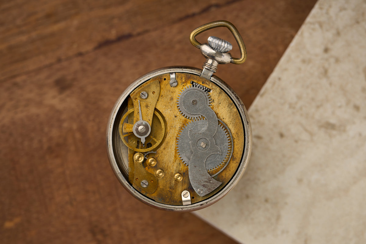 Jump-Hour, Read Through Twin Apertures, c.1900-1920