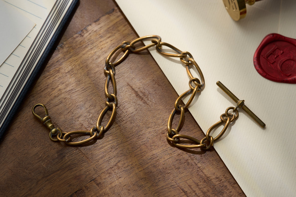 Fancy Oval Link Single Albert with T-Bar, c.1910