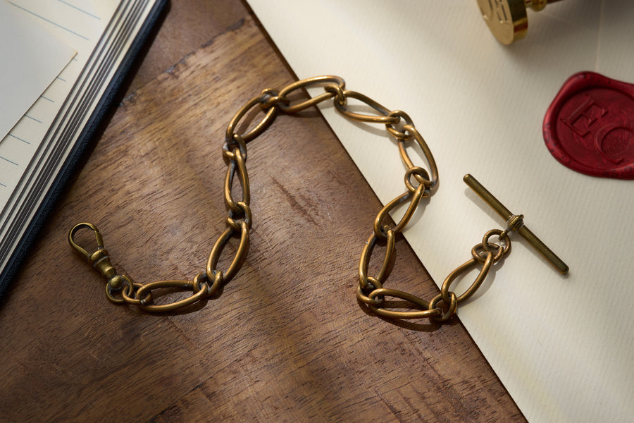Fancy Oval Link Single Albert with T-Bar, c.1910