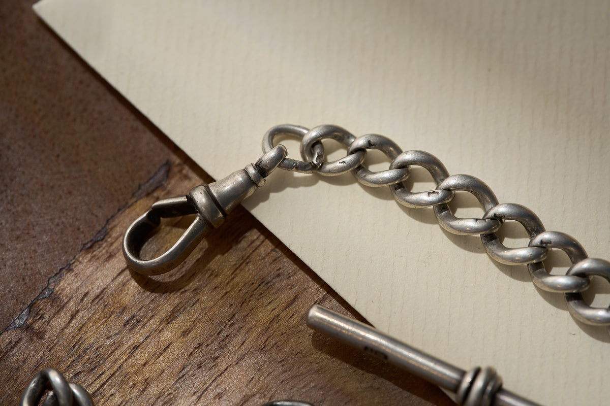 Heavy Graduated Curb Single Albert in Sterling Silver, 59.7g