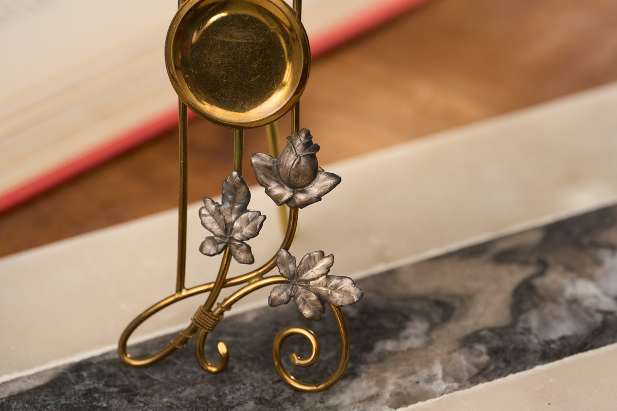 Art Nouveau Porte-Montre, Two-Tone Brass and Silvered Leaves