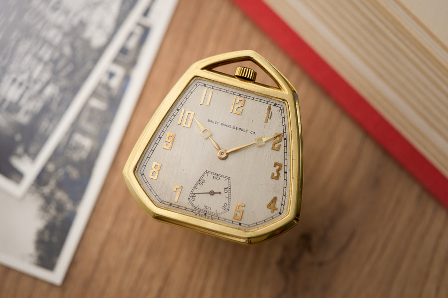 Five-Sided 'Tombstone' Case in 18ct Gold, Touchon Extra, c.1922
