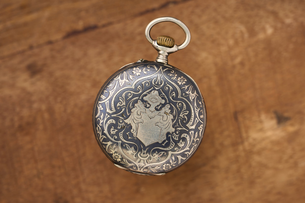Médaille d'Or Silver, Niello Heraldic Caseback, c.1890