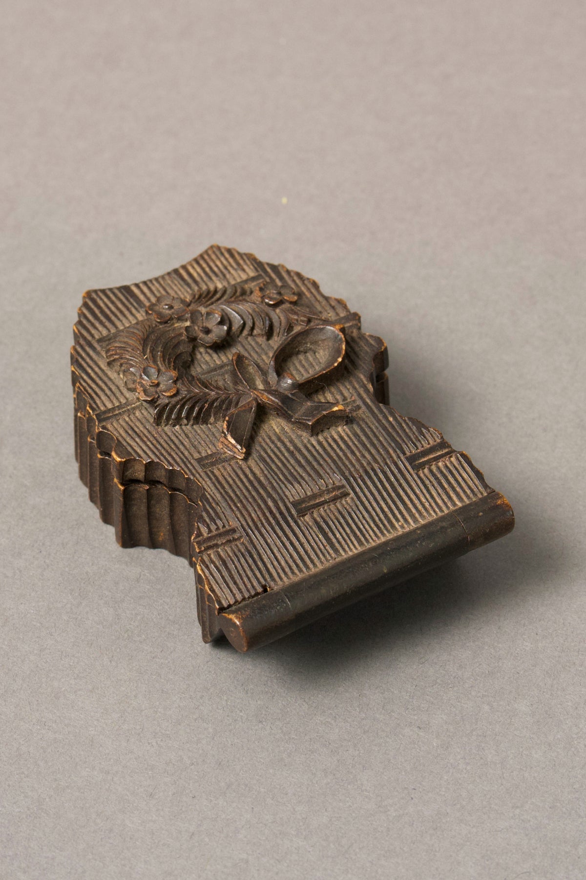 Black Forest Carved Watch Case, Floral Wreath Lid, c.1900