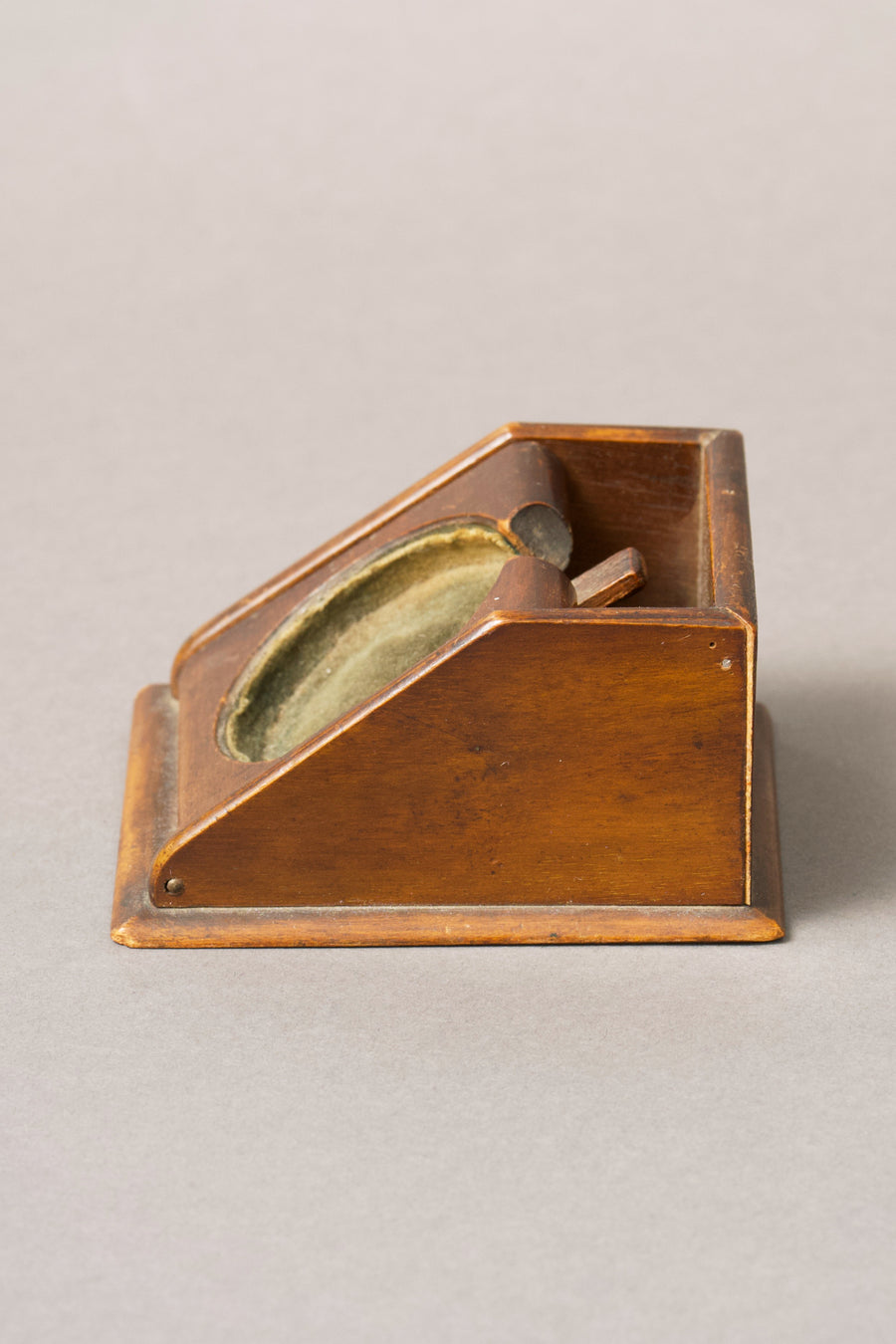Victorian Walnut Watch Holder, Green Velvet Aperture, c.1880