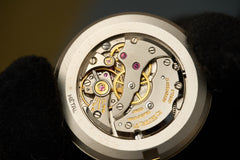 Jaeger-LeCoultre 18ct Gold Full Hunter Pocket Watch, 1976, detail view 9