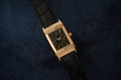 Jaeger-LeCoultre Reverso 260.2.86, Engraved Ibex, c.1996, front view, black dial