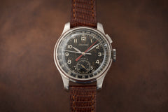 Longines 12.68Z Single-Button Chronograph, Black Dial, 1940s, front view