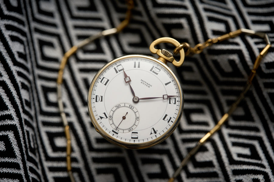 18ct Gold, Art Deco Enamel Dial, with Period Chain, c.1920s