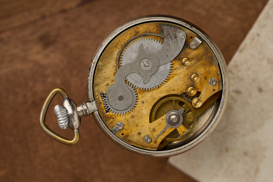 Jump-Hour, Read Through Twin Apertures, c.1900-1920